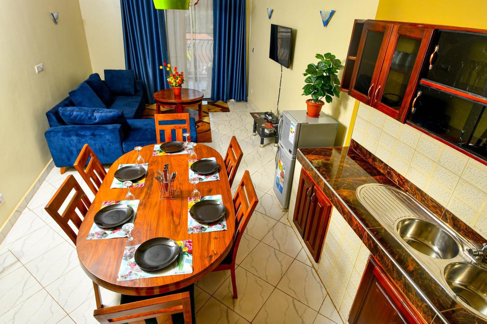 Peace Of Mind Suites Entebbe Eksteriør billede